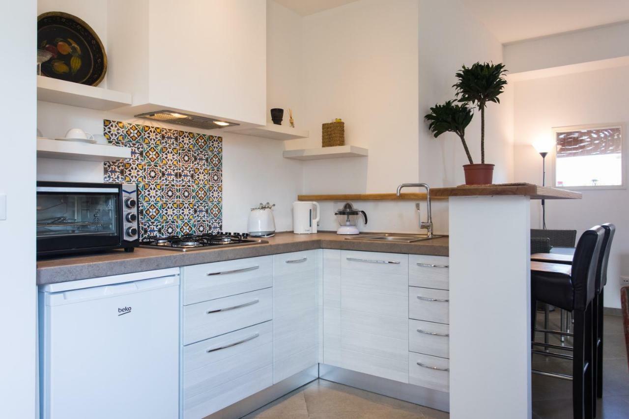 Overseas - Penthouse - Appartamento Attico - Palazzo San Matteo - Palermo Luaran gambar